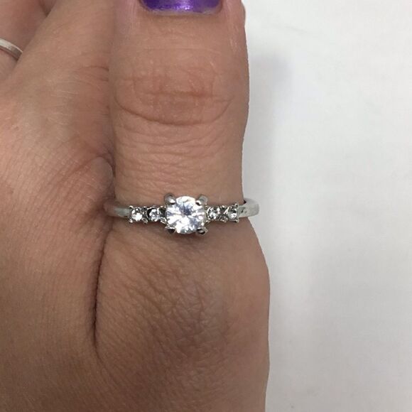 1/2 Carat Round Cut CZ 4-Prong Engagement Ring H15 - Picture 1 of 5